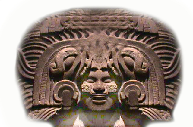 Cihuacoatl, ataviada con  un elaborado tocado
